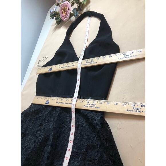 Maggy London Dress Women's 10 Black Halter A Line Lace Cocktail Party Elegant - Picture 9 of 10